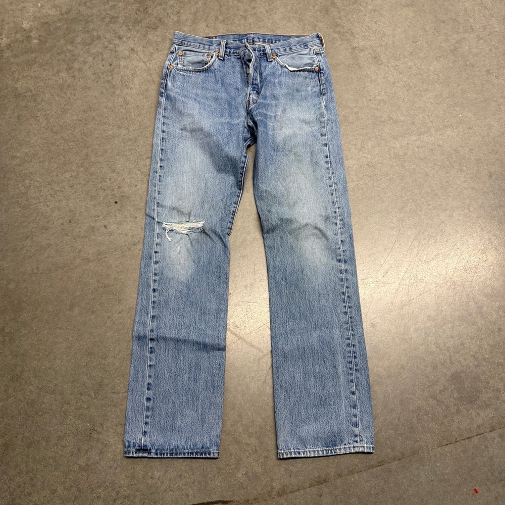 Levis 501 Original Fit Jeans Light Wash Blue Distressed Denim 34x36 00501-0110